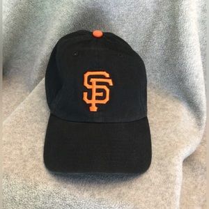47 Brand San Francisco Giants Black Orange Embroidered adjustable snap closure